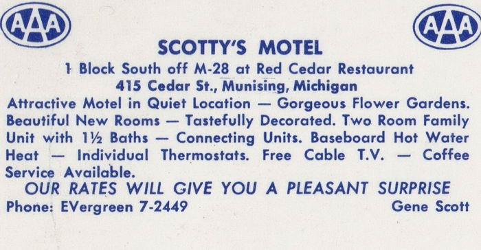 Scottys Motel - Old Postcard Photo